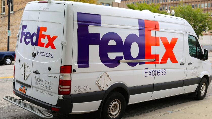 TNT Fedex
