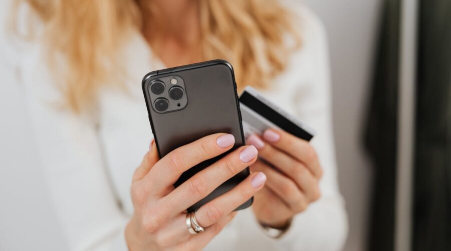 wallet iPhone