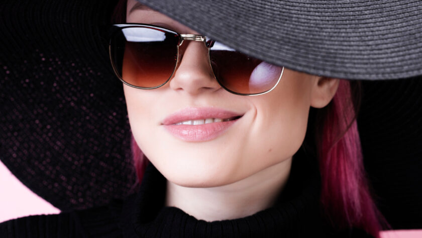 Comment les montures Saint Laurent redéfinissent l’élégance des lunettes de vue ?